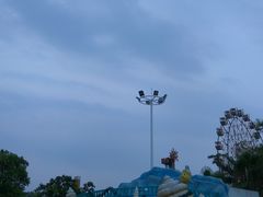 -巨鹏飞梦幻海岸