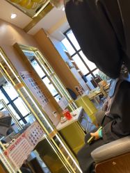 -一東造型烫发染发