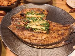 -山茶云南菜(永安里店)