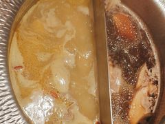 -牛YO寿喜烧·铁板烧和牛火锅自助(市府恒隆店)