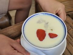 -周大娘牛乳(旧寨古村总店)
