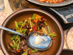 -阿瓦山寨·湘菜现炒·剁椒鱼头王(咸阳总店)