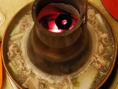 -洞庭洲·防空洞火锅·烧烤·铜锅涮肉(新百广场店)