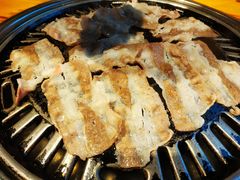 -唯成•韩国炭火烤肉 유성고기