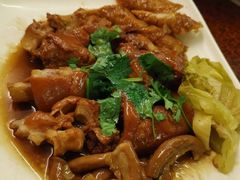 -猪脚洪隆江猪脚饭