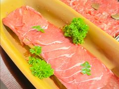 鲜切黄牛吊龙-芸山季·云南野生菌火锅(人民广场来福士店)