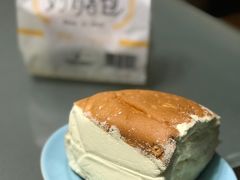 -花园饼屋·吐司蛋糕面包(星海店)