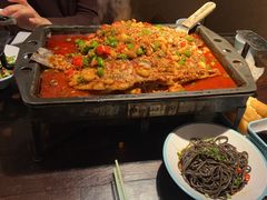 -江边城外烤全鱼(方庄时代购物中心店)