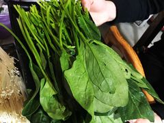 -果松木炭酸菜铜火锅·外婆参鸡汤