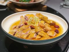私房电饭煲焗鸡-晓粤·惹味粤菜(凯德乐峰广场店)