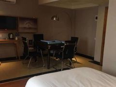 -廣大酒店(广州钟落潭地铁站店)