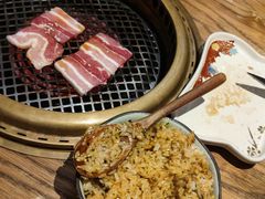 月见饭-肉魁屋·烧肉·烧鸟·酒场(高新店)