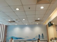 -麦当劳(十字街店)