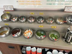 -毛辣果·贵州红酸汤牛肉火锅(西单店)