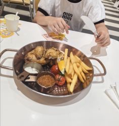 -奈尔宝家庭中心·亲子餐厅(华采天地店)