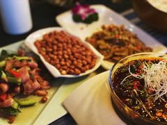 小炒肉-云里小坐·小院里·团建·宴请·下午茶(三圣乡店)