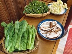 -岳记兴隆·青城腊排铜火锅(融创店)