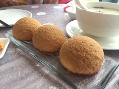 酥皮山楂叉烧包-汤臣·空中餐厅·严选粤菜(石湾世博广场店)