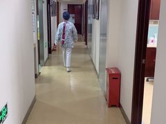 -瑞尔齿科(东方广场诊所)