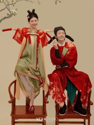 -至臻微拉婚纱摄影