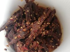 -鑫记婆婆兔·成都特产·兔头手撕兔(太古里店)