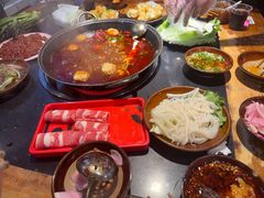 -重庆故事姊妹老火锅(财经学院店)