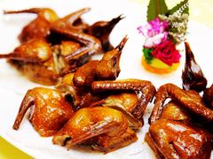 深井乳鸽-红门金汤·港式火锅(英皇集团中心店)