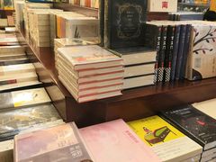 -果戈里书店
