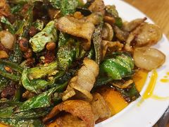青椒灯盏窝-灯盏窝餐厅