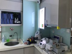 -视野联行眼镜·蔡司授权店(长白万象汇店)