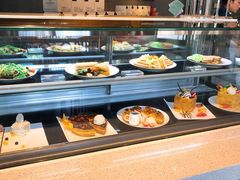 面包甜点陈列柜-桂新园(烘焙馆-鸿翔店)
