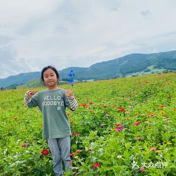 这是我来乌兰布统草原的第二天下午 经过曲折蜿蜒的草原