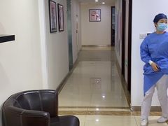 -瑞尔齿科(东方广场诊所)