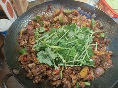 -富正毅三下锅·湘西韵味(天门山索道店)