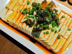 皮蛋豆腐-胖哥俩肉蟹煲(永旺店)