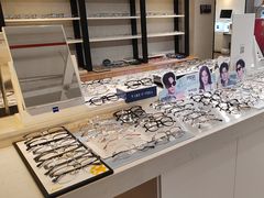 -瑞司视光眼镜·蔡司战略合作眼镜店(新街口店)