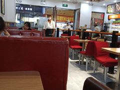 大堂-杨国福麻辣烫(龙阳广场店)