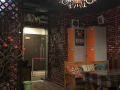 -MAX伯爵趣味互动密室逃脱(大坪D馆店)