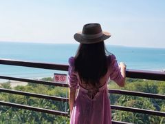 -三亚湾海居铂尔曼度假酒店