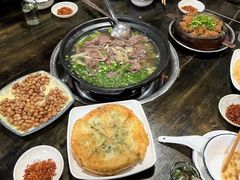 -乐山食古香跷脚牛肉