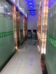 -苗医生专业祛痘·皮肤管理