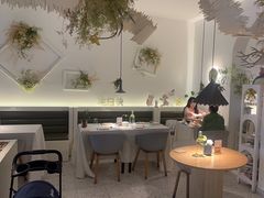 -春树下·树屋花房西餐厅(罍街AS1980店)