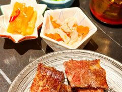 -山川小町·极番烧肉(新地假日广场店)