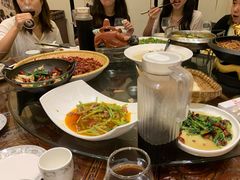 -万重锦·人文川菜馆(骡马市店)