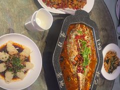 -巴特餐饮6加1音乐餐吧·新疆菜