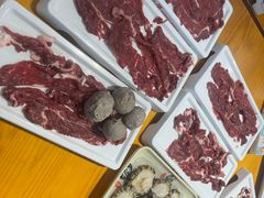 -养牛邓·潮汕牛肉海鲜自助火锅(广州店)