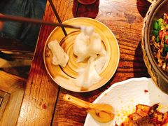 -亮欢寨酸汤鱼(沙冲路店)