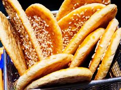 -铜锣湾·有麝自然香(渝北财富中心店)