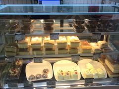 -白玉兰食品(汇联商厦店)