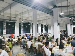 大堂-标记美食新鲜猪杂(兴南大道店)